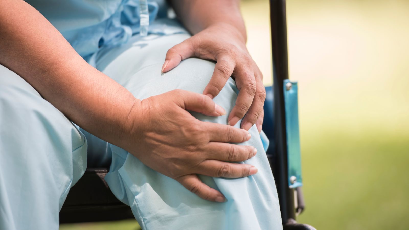 Knee Pain Treatment in Calicut