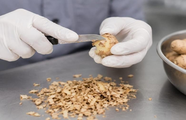 Preparation of Dry Ginger -1